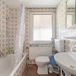 Apartman Cozy With Garden, Balcony And Parking Area In