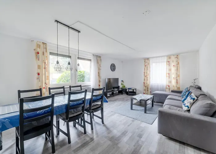 Lejlighed Cozy With Garden, Balcony And Parking Area In *